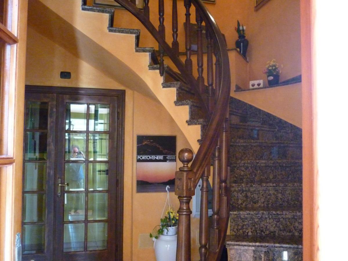 Hotel Il Ciambellino Santo Stefano di Magra Zewnętrze zdjęcie